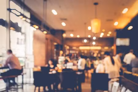 La climatización e iluminación en restaurantes; claves en la satisfacción del cliente